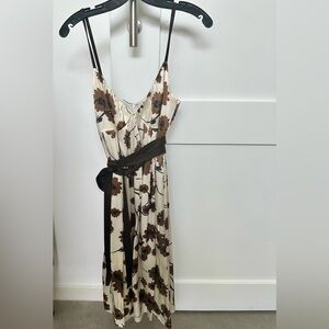 Vera Wang Cream and Brown Floral Midi Dress in Size 4.
